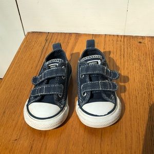Baby/Toddler Converse Allstars Size 4